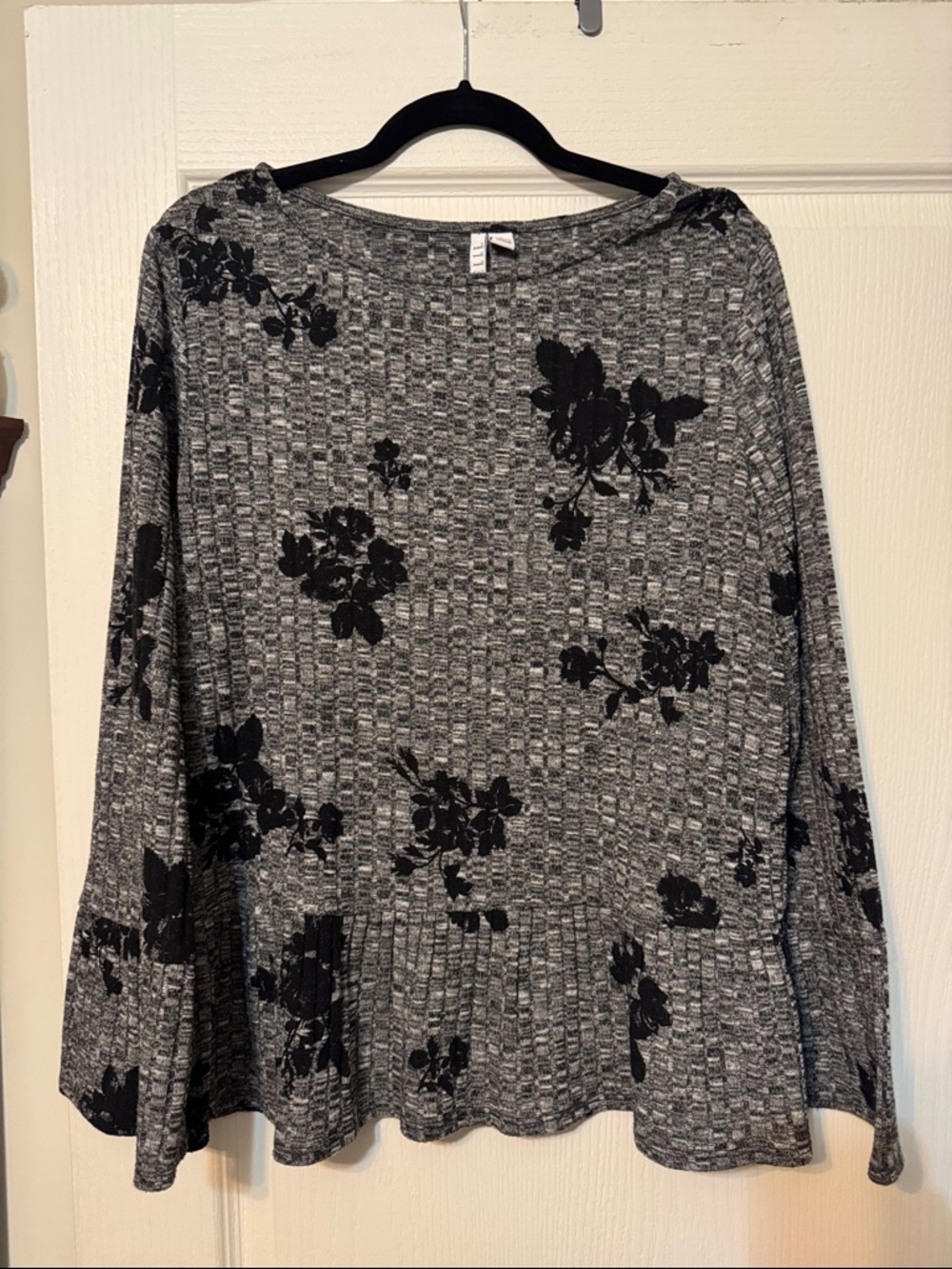 Elle Gray Ribbed Knit Top with Black Floral Accent